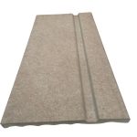 62 5X31 PELDAÑO BEIGE CL CON RANURA ANTIDESLIZANTE